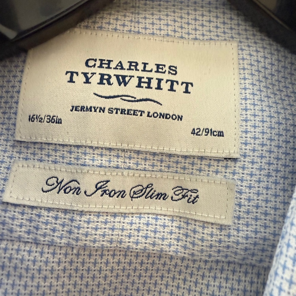Charles Tyrwhitt French Cuff Button Down - Picture 2 of 3